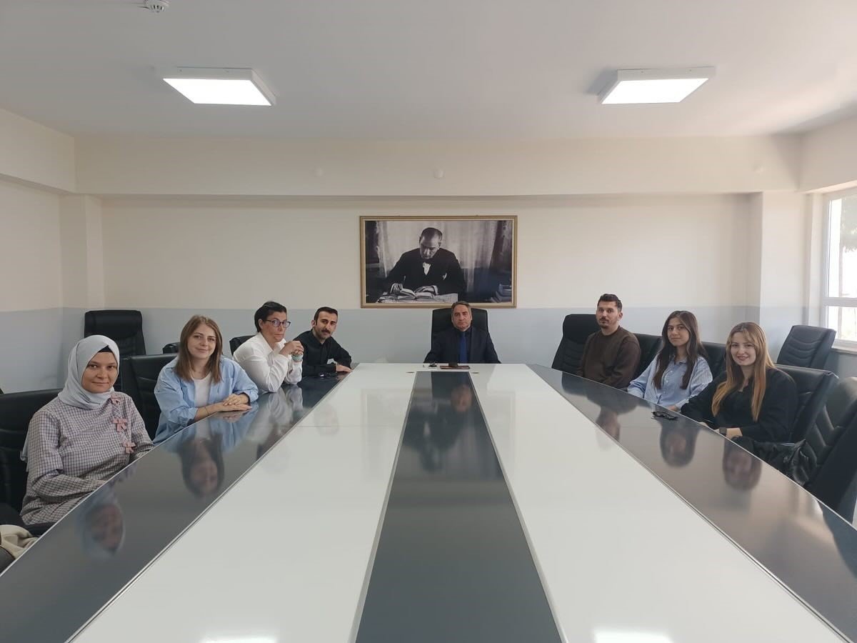 bilecik-haber_gediz-de-aday-ogretmenlik-uyum-egitim-semineri-gerceklestirildi-617.jpg