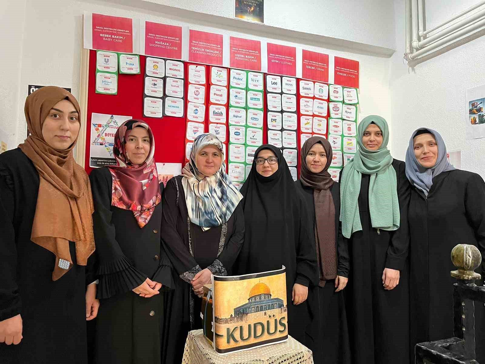 bilecik-haber_hafizlik-ogreticileri-harcliklarini-filistin-e-gonderdi-105814.jpg