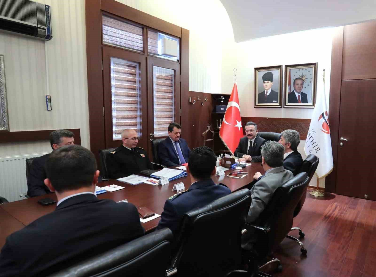 bilecik-haber_il-guvenlik-ve-asayis-koordinasyon-toplantisi-yapildi-105648.jpg