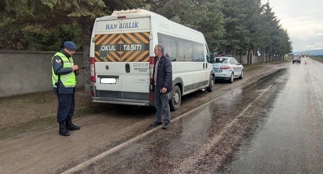 bilecik-haber_jandarma-okul-servislerini-denetledi-105267.jpg