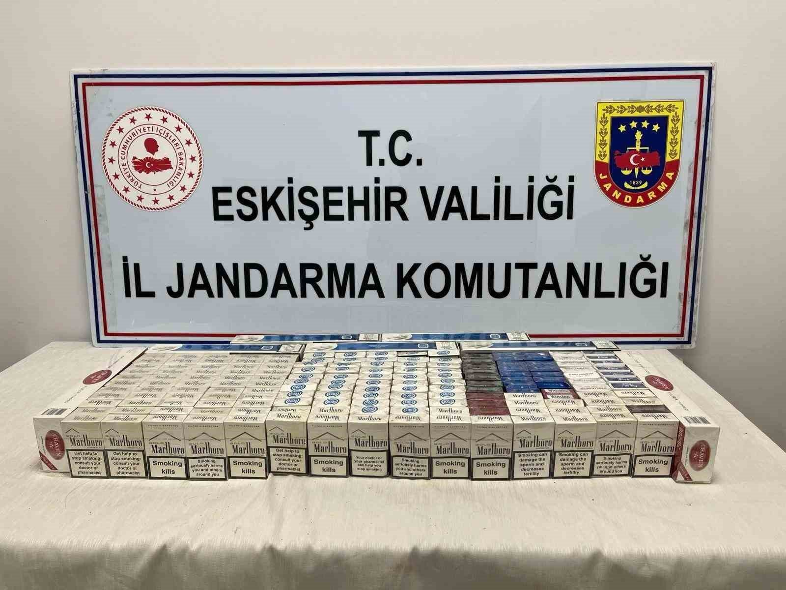 bilecik-haber_kacak-sigara-satan-2-supheli-yakalandi-1049.jpg