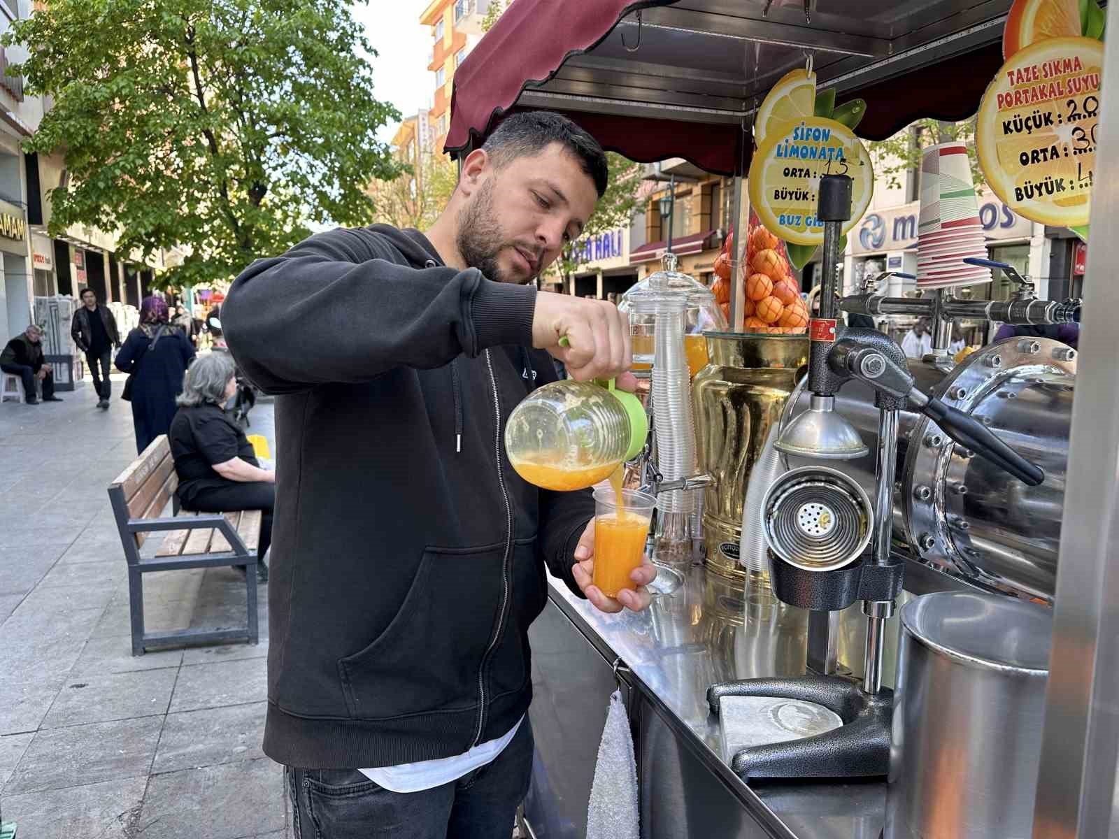bilecik-haber_kente-turist-akini-olunca-bayram-tatilinde-satislari-3-4-kat-artti-107524.jpg