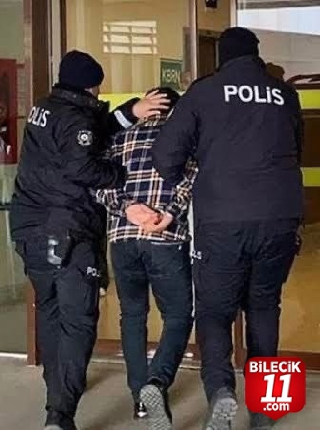 bilecik-haber_3-yil-4-ay-hapis-cezasi-ile-araniyordu-3881.jpg
