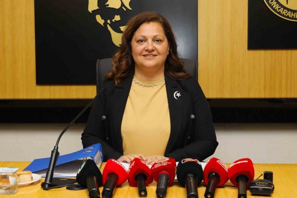 bilecik-haber_afyonkarahisar-da-evlenmek-isteyen-siginmacilardan-belediye-10-bin-tl-alacak-2528.jpg