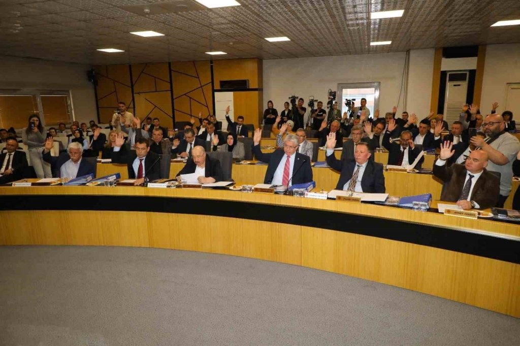 bilecik-haber_baskan-koksal-dan-belediye-calisanlarini-sevindirecek-haber-2241.jpg