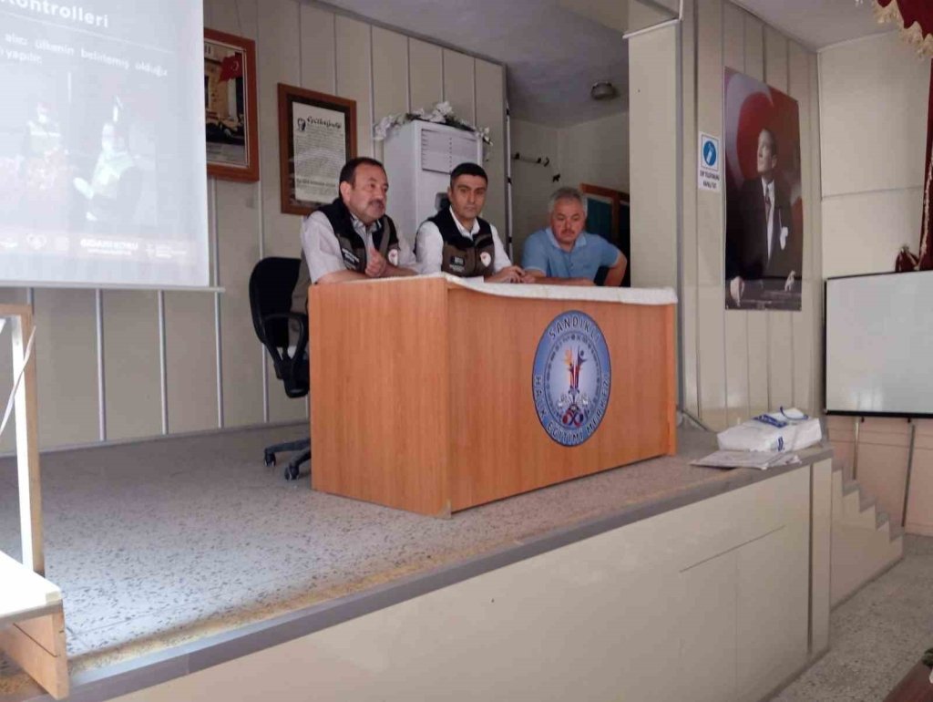 bilecik-haber_jeotermal-sera-temsilcilerine-egitim-verildi-5827.jpg