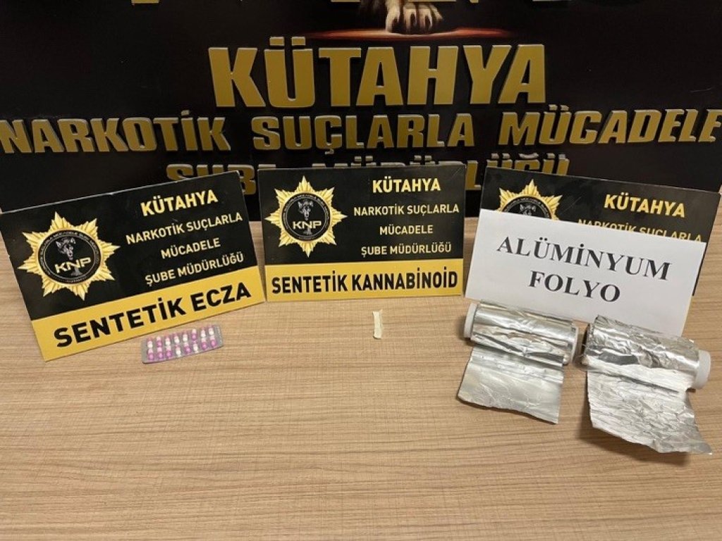 bilecik-haber_kutahya-da-uyusturucu-ticareti-suphelisi-gozaltina-alindi-5180.jpg