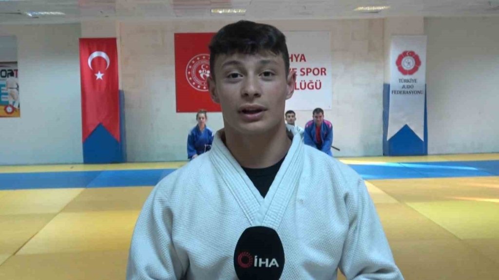 bilecik-haber_kutahyali-sporcular-avrupa-da-turkiye-yi-temsil-edecek-7326.jpg