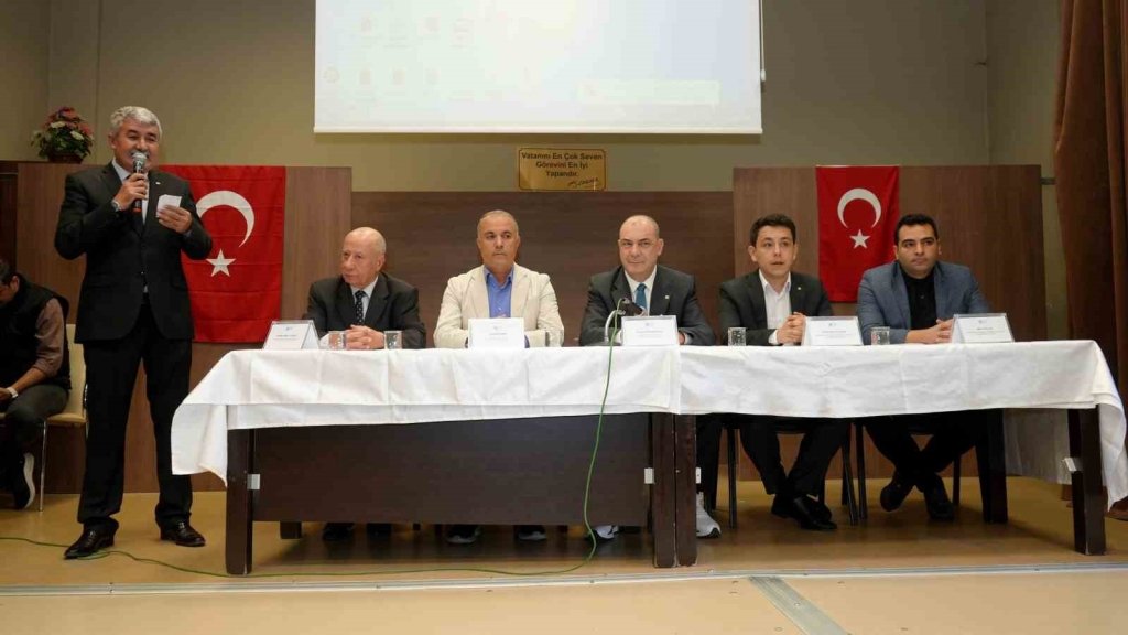 bilecik-haber_liseli-gencler-erbaplarla-bulustu-5942.jpg