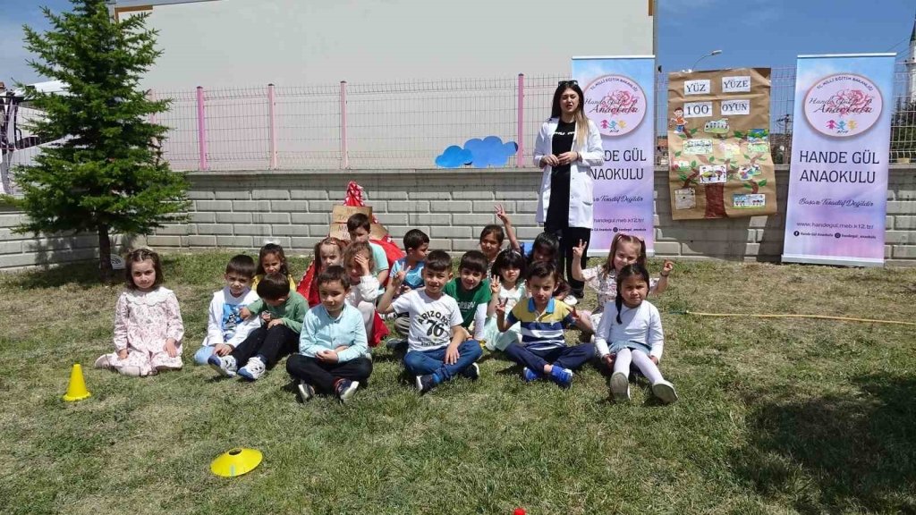 bilecik-haber_oyun-cocuklarimizin-en-ciddi-isi-5919.jpg
