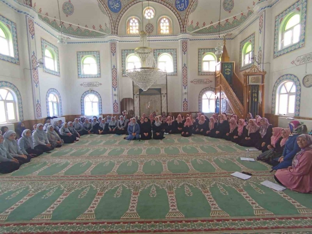 bilecik-haber_yil-sonu-programi-yapildi-7127.jpg