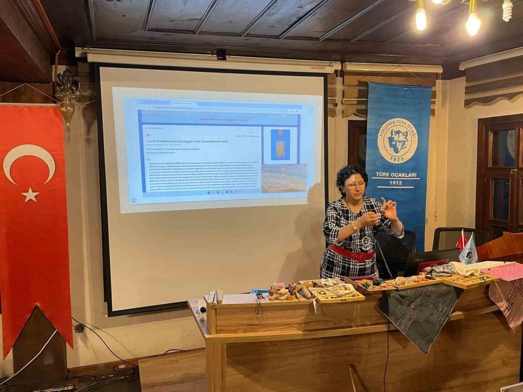bilecik-haber_yuzlerce-anadolu-oyunu-unutulmak-uzere-2266.jpg