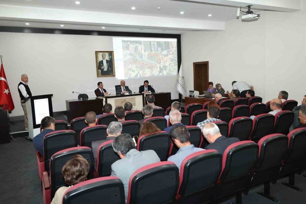 bilecik-haber_afyonkarahisar-da-tarima-dayali-jeotermal-seracilik-ihtisas-organize-sanayi-bolgesi-kurulacak-9073.jpg