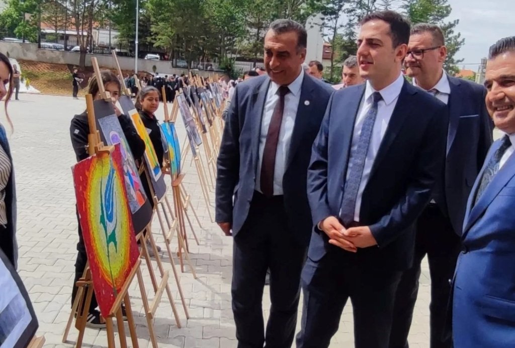 bilecik-haber_altintas-ta-kadin-emegi-temali-yilsonu-sergisi-10068.jpg