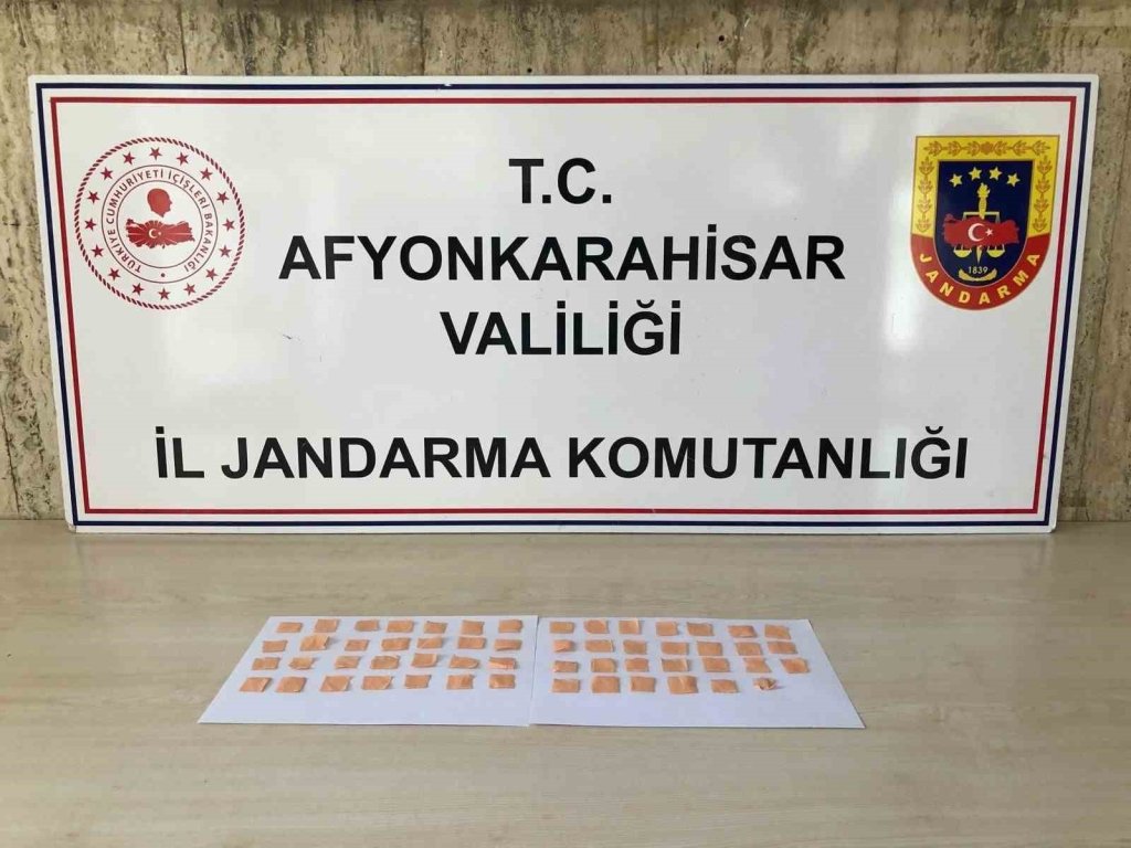 bilecik-haber_emirdag-da-uyusturucu-saticisi-yakalandi-11023.jpg