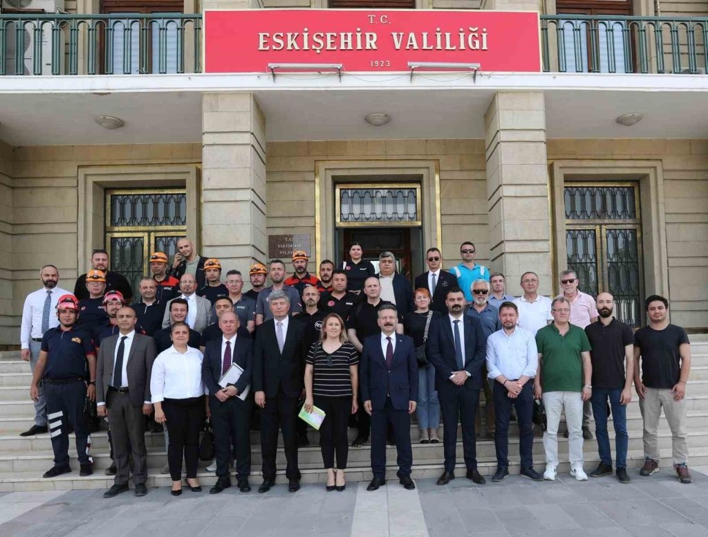 bilecik-haber_esmak-proje-tanitim-toplantisi-huseyin-aksoy-un-baskanliginda-gerceklestirildi-10884.jpg