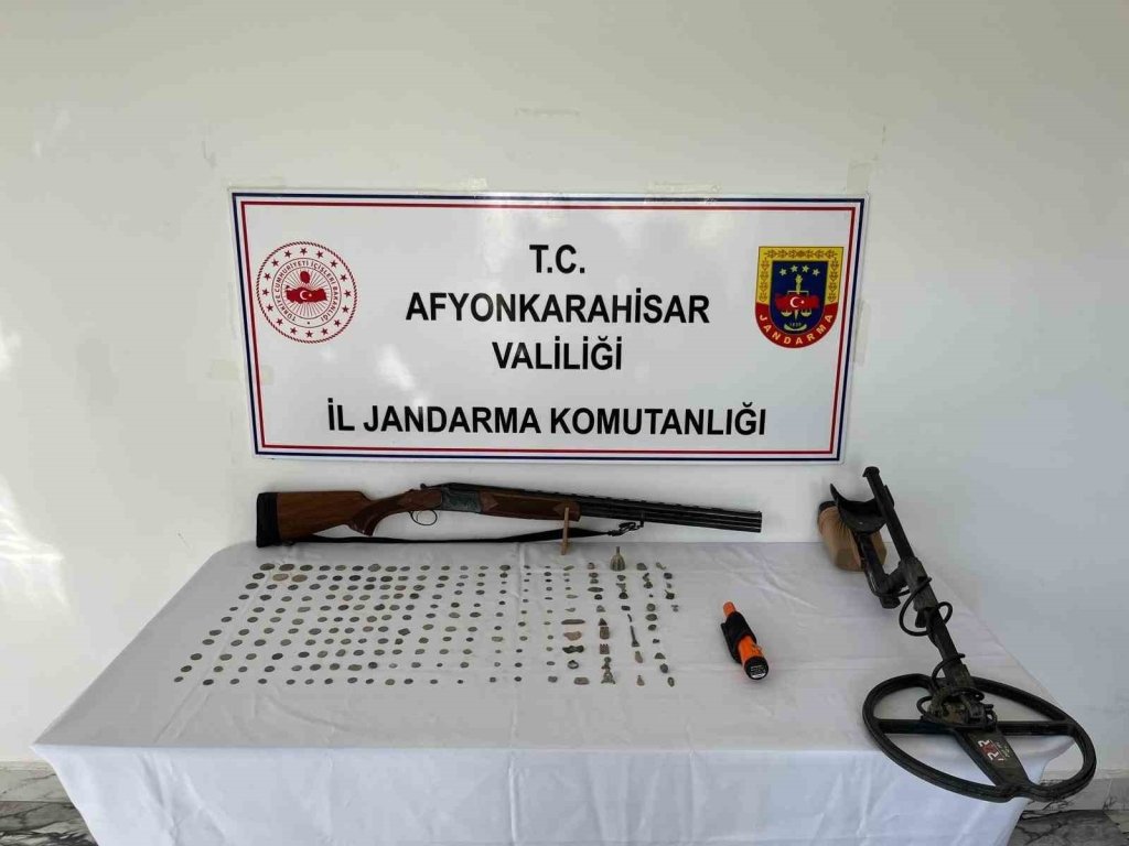 bilecik-haber_jandarmadan-tarihi-eser-operasyonu-9370.jpg