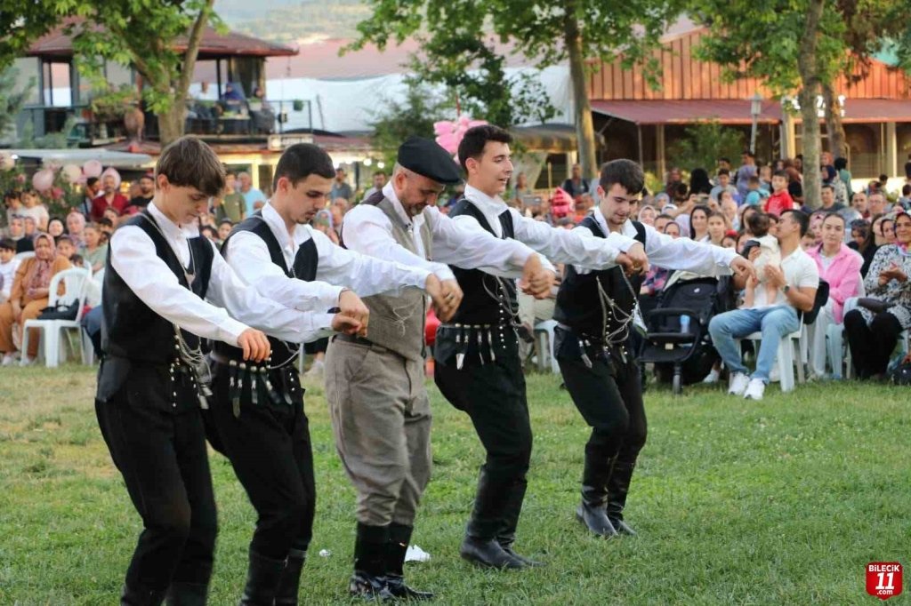 bilecik-haber_karadeniz-firtinasi-esti-10437.jpg