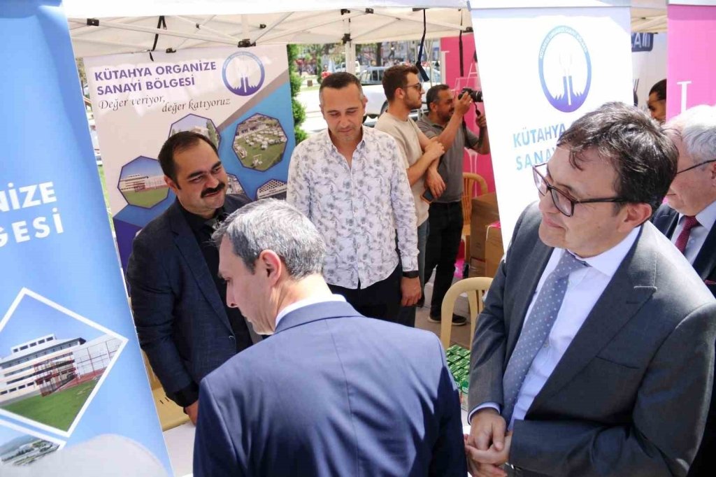 bilecik-haber_kutahya-osb-dunya-cevre-gunu-etkinliklerinde-surdurulebilir-gelecege-katkilarini-tanitti-9374.jpg
