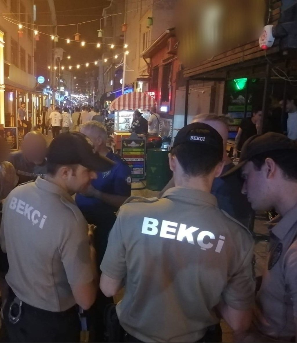 bilecik-haber_polis-ekiplerinden-eglence-mekanlarinin-bulundugu-bolgede-denetim-11081.jpg