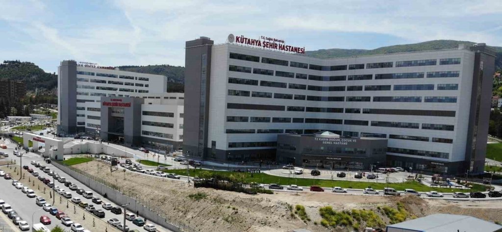 bilecik-haber_saadet-partisi-milletvekili-ali-fazil-kasap-kutahya-da-500-isci-2-aydir-maaslarini-alamiyor-9284.jpg