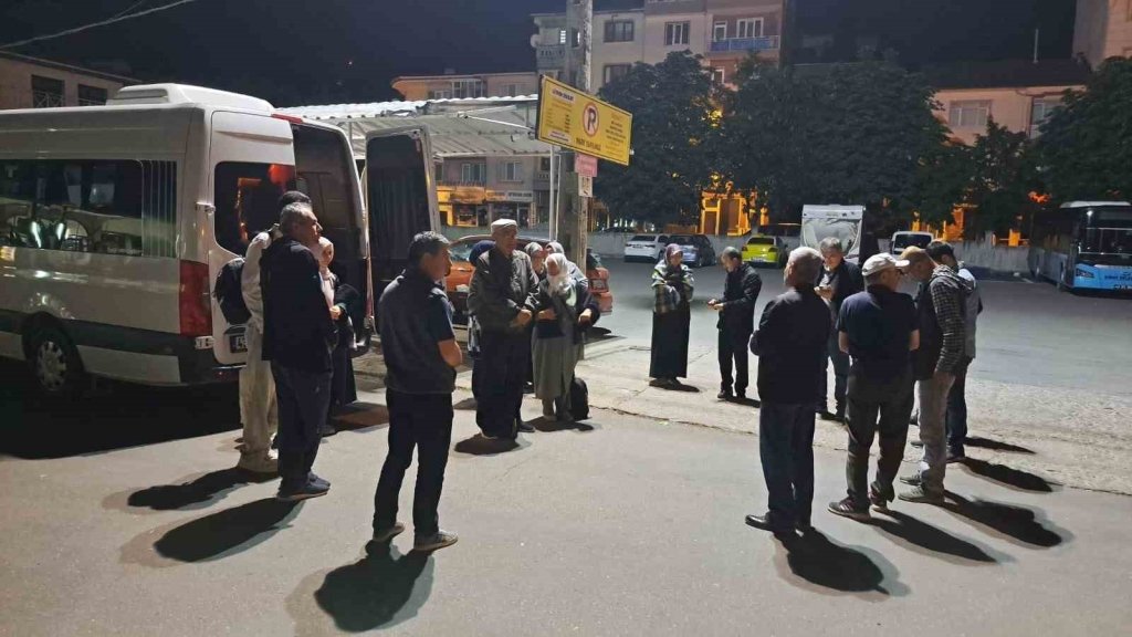 bilecik-haber_simav-da-son-haci-adaylari-kutsal-topraklara-ugurladi-10534.jpg