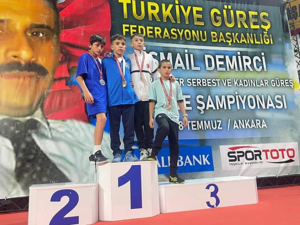 bilecik-haber_efe-nuh-dincer-gureste-tavsanli-nin-gururu-oldu-20031.jpg