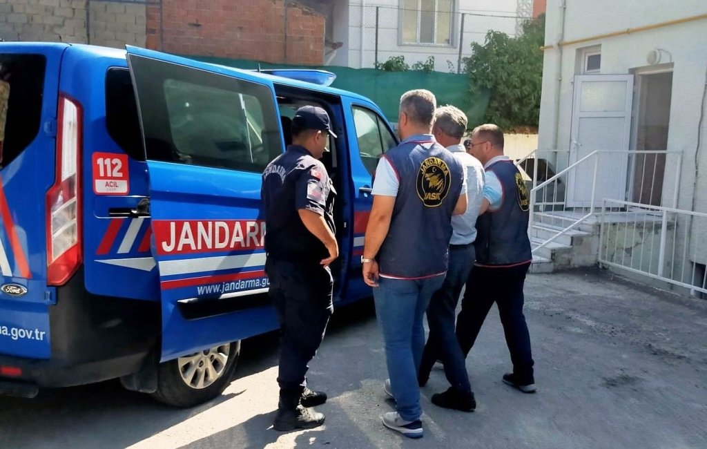bilecik-haber_emet-te-cinayet-zanlisi-muhtar-tutuklandi-17985.jpg