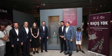 bilecik-haber_abd-den-iadesi-saglanan-6-bin-500-yillik-tarihi-eser-canakkale-deki-festivalde-ziyarete-acildi-26730.jpg