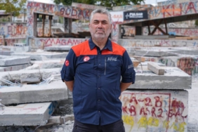 bilecik-haber_ailesini-birakip-gittigi-depremin-merkez-ussunde-tanik-oldugu-aci-hatiralari-unutamiyor-23501.jpg