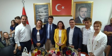 bilecik-haber_ak-parti-kesan-ilce-baskanliginda-devir-teslim-toreni-gerceklesti-24314.jpg