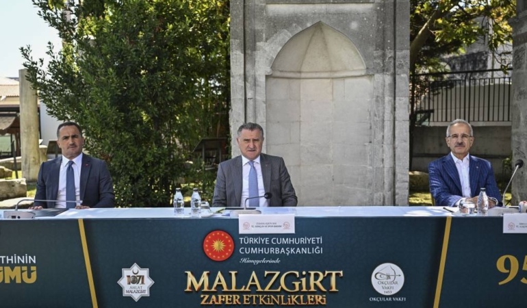 bilecik-haber_anadolu-nun-fethi-malazgirt-1071-anma-programi-nin-basin-toplantisi-duzenlendi-23642.jpg