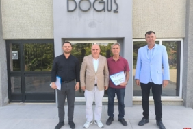 Başkan Ergün takdim etti
