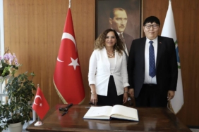 bilecik-haber_baskonsolos-danuu-tekirdag-da-ziyaretlerde-bulundu-23241.jpg