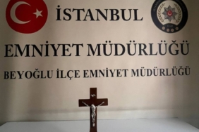 bilecik-haber_beyoglu-nda-kiliseden-hac-calan-kisi-tutuklandi-25173.jpg