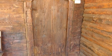 bilecik-haber_bungalova-donusturdugu-yaklasik-150-yillik-tahil-ambarlarinda-konaklama-hizmeti-veriyor-26237.jpg