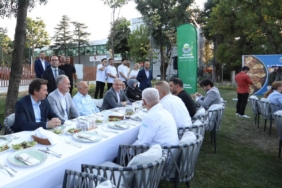 bilecik-haber_bursa-da-cografi-isaret-tescili-alan-inegol-buryani-tanitildi-21675.jpg