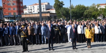 bilecik-haber_buyuk-zafer-in-102-yili-kutlaniyor-26404.jpg