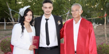 bilecik-haber_can-da-muhtar-baba-oglunun-nikahini-kiydi-22360.jpg