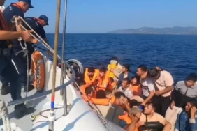 bilecik-haber_canakkale-ayvacik-aciklarinda-96-duzensiz-gocmen-yakalandi-26180.jpg
