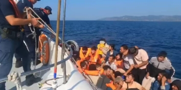 bilecik-haber_canakkale-ayvacik-aciklarinda-96-duzensiz-gocmen-yakalandi-26180.jpg