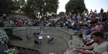bilecik-haber_canakkale-de-61-uluslararasi-troia-festivali-nin-resmi-acilisi-yapildi-22342.jpg