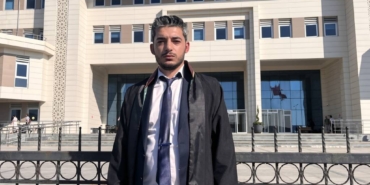bilecik-haber_canakkale-de-karisini-bogan-sanik-ile-kardesinin-yargilanmasina-baslandi-21544.jpg