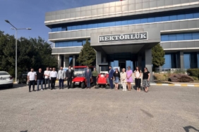 bilecik-haber_comu-de-yesil-donusume-katki-icin-3-elektrikli-arac-hizmete-alindi-24728.jpg