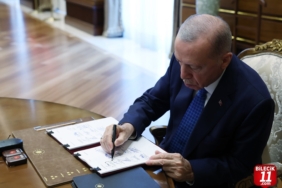 bilecik-haber_cumhurbaskani-erdogan-yuksek-asker-s-ra-kararlarini-imzaladi-21237.jpg