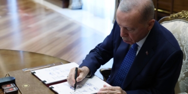 bilecik-haber_cumhurbaskani-erdogan-yuksek-asker-s-ra-kararlarini-imzaladi-21237.jpg