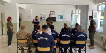 bilecik-haber_edirne-de-jandarma-personeline-kacak-avcilik-ve-biyokacakcilikla-mucadele-egitimi-verildi-24953.jpg