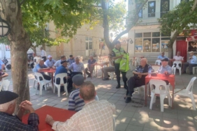 bilecik-haber_edirne-de-jandarma-vatandaslari-bilgilendiriyor-25870.jpg