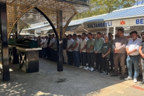 bilecik-haber_esi-tarafindan-oldurulen-4-cocuk-annesi-son-yolcuguna-ugurlandi-22435.jpg