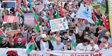 bilecik-haber_fatih-camisi-nden-edirnekapi-ya-filistin-e-destek-yuruyusu-25379.jpg